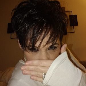 Meet your Posher, Mimi